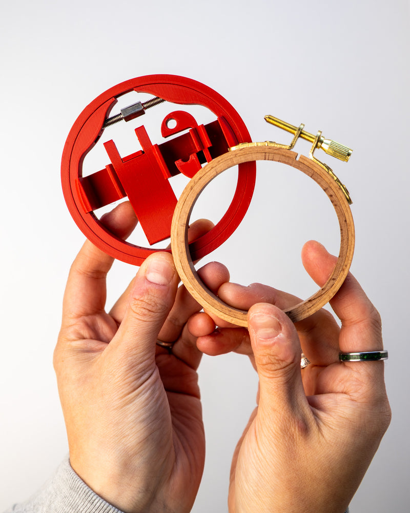 display hoop