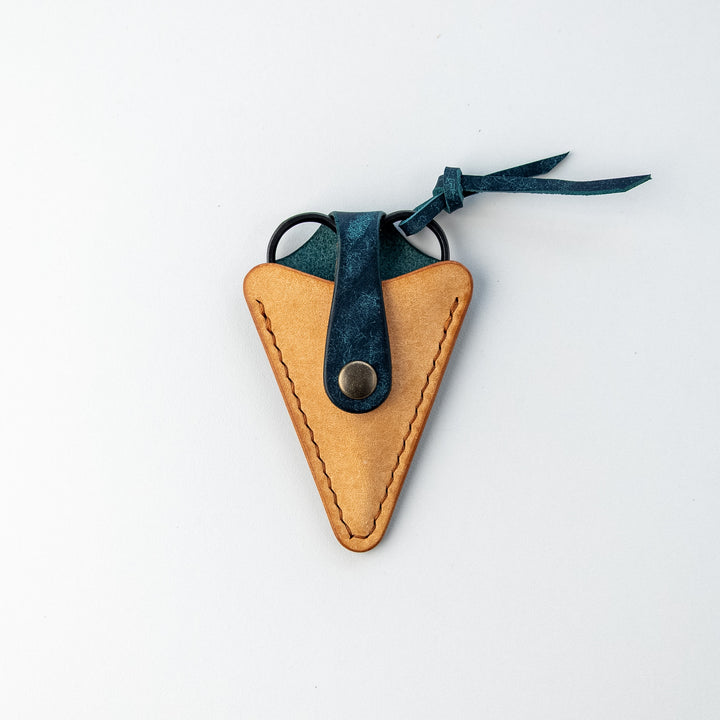 M&M Bow scissors