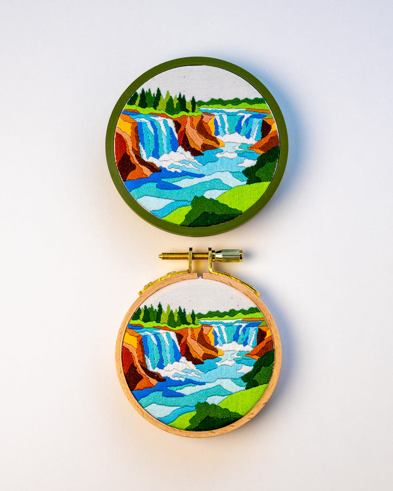 display hoop