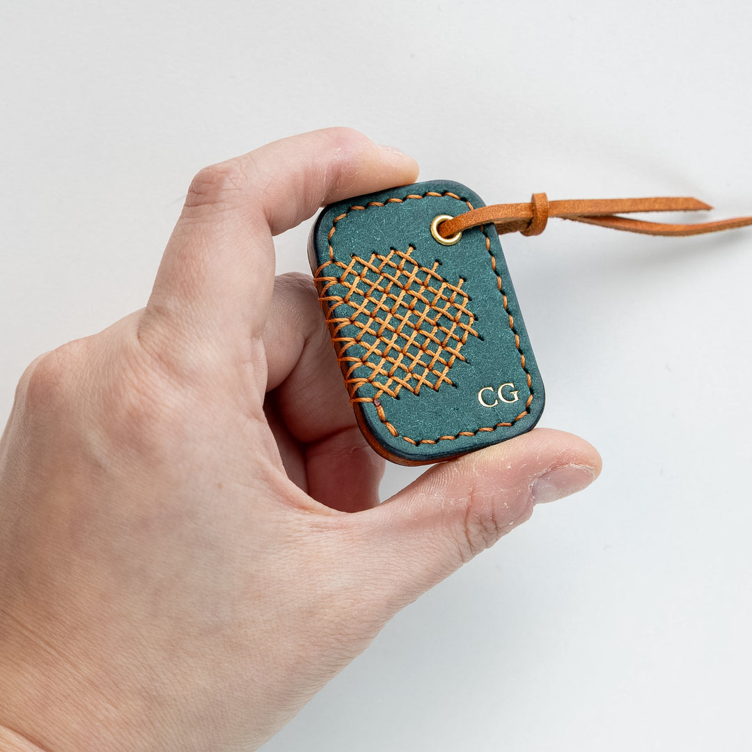 anxiety-friendly leather fidget